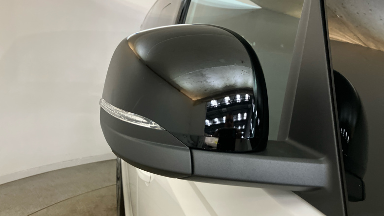 Volkswagen ID. Buzz 210kW Style Pro 79kWh 5dr Auto [Design+] Electric Estate